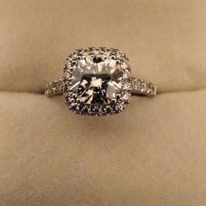 Doveggs 14K White Gold Women's Ring
